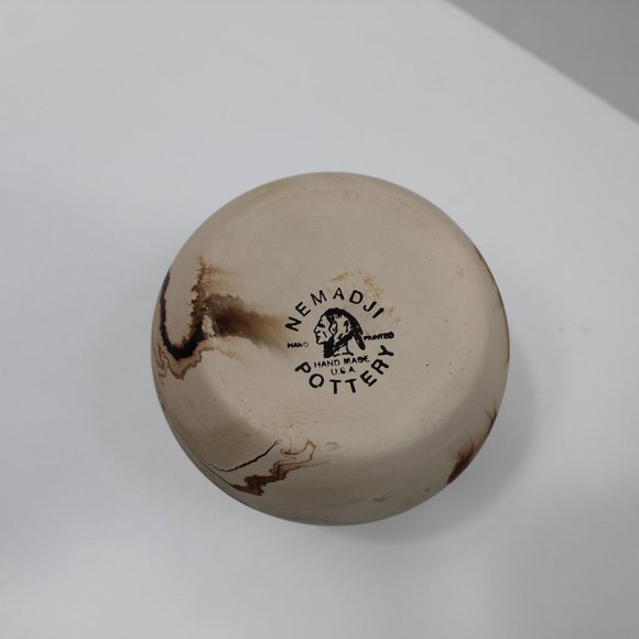 Vintage Swirl Nemadji Pottery Vase (small chip; as-is) - Picture 7 of 7